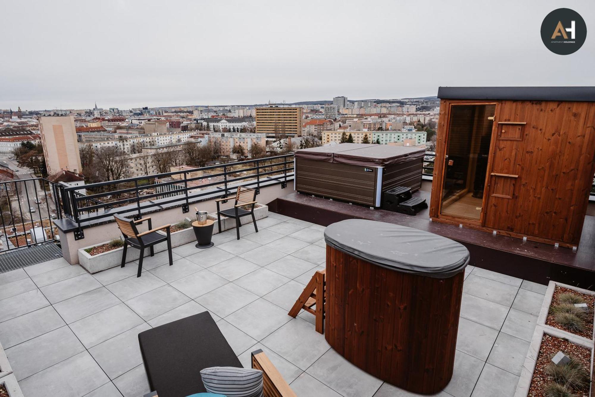 Albelli Luxury Skyview Apartment Kosice Ngoại thất bức ảnh